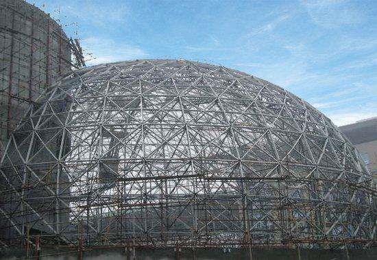 青岛你知道网架公司是怎么给网架做隔热保温工作的吗